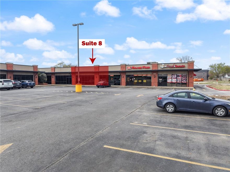 +/- 1,850 SF of prime commercial space available for lease just off SW 14th St in Bentonville, offering an excellent location for businesses looking to establish a presence in a high-traffic area. Positioned next to Marco's Pizza, this suite is currently in shell condition with HVAC already installed, providing a blank slate for customization to meet the needs of the future tenant. The landlord will white box the space and build at least one ADA bathroom for a qualified tenant. The property sits on the "going home" side of SW 14th St., which sees approx. 35,000 VPD, ensuring maximum visibility and accessibility. Additionally, it is conveniently located less than a mile from the Centerton Walmart Neighborhood Market, making it an ideal spot for retail, office, or service-oriented businesses.