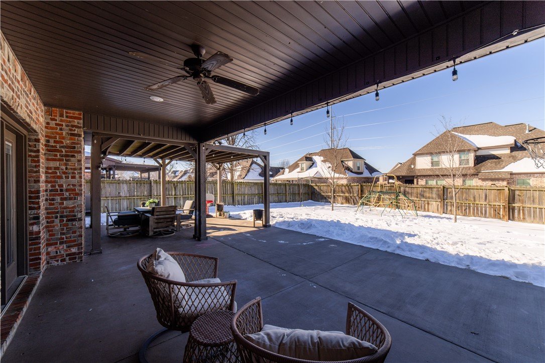 Lexington Sub Rogers - Residential