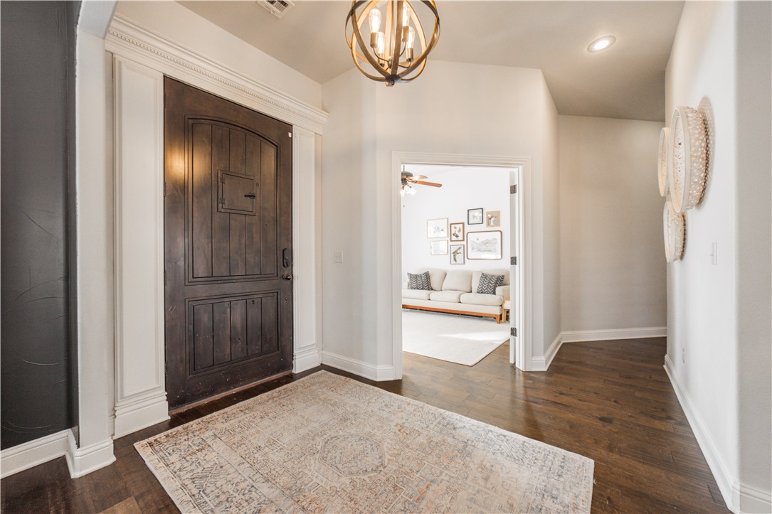 Lexington Sub Rogers - Residential