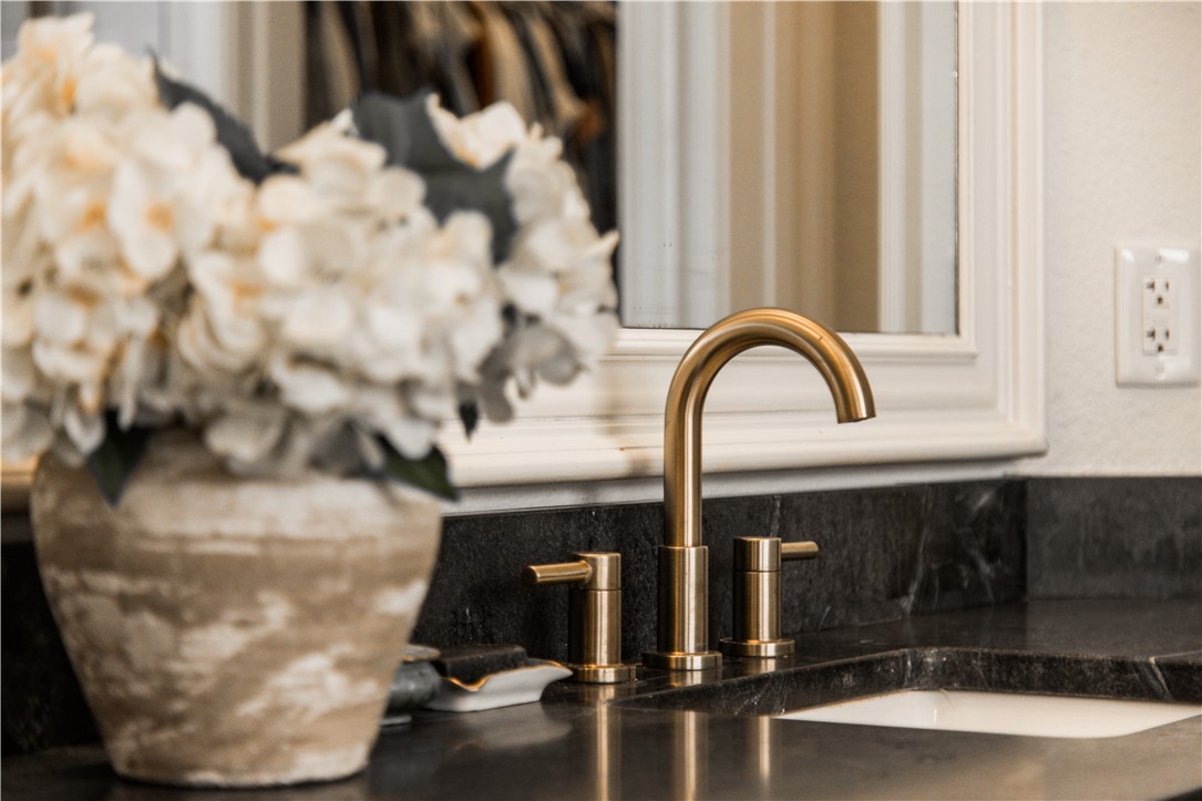 Lexington Sub Rogers - Residential