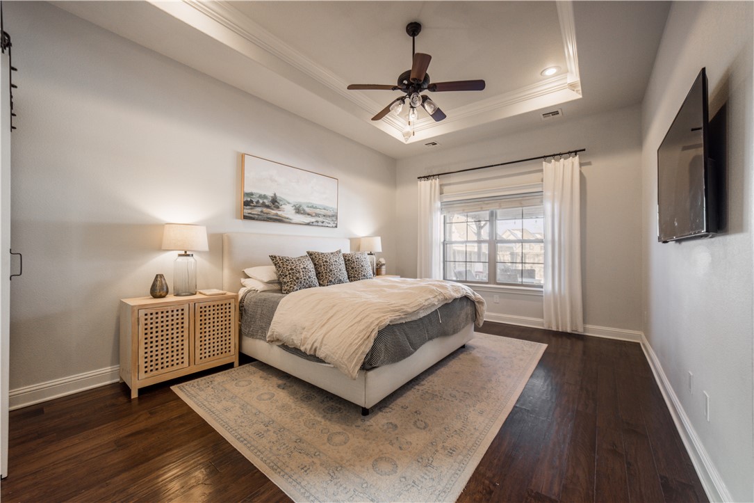 Lexington Sub Rogers - Residential