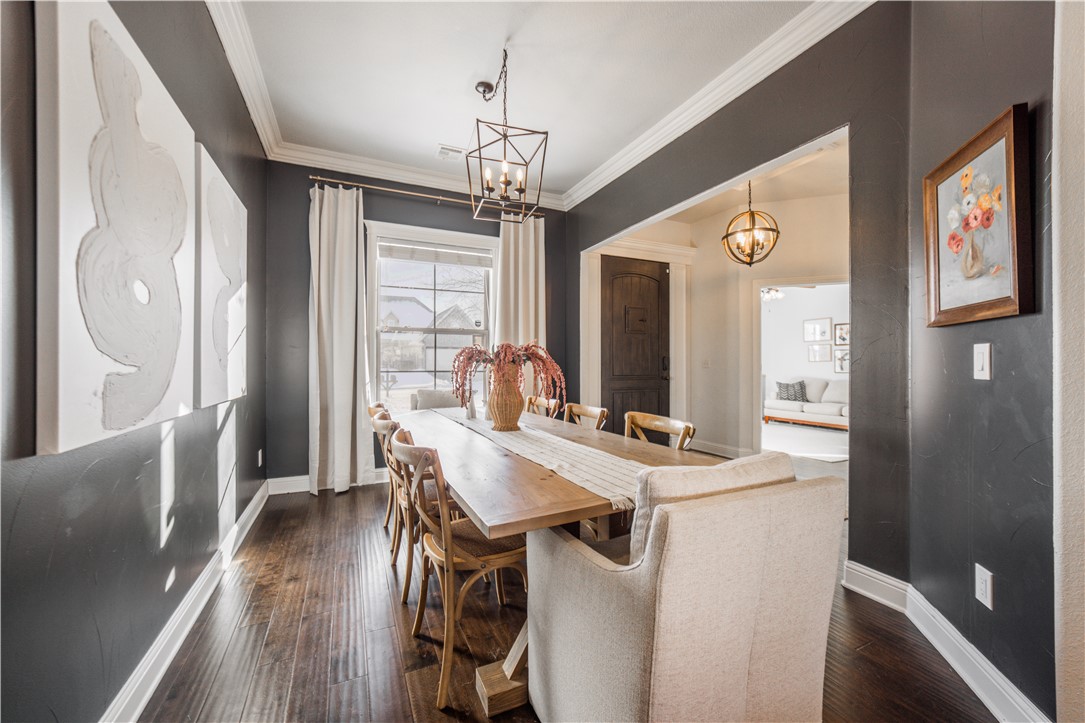 Lexington Sub Rogers - Residential