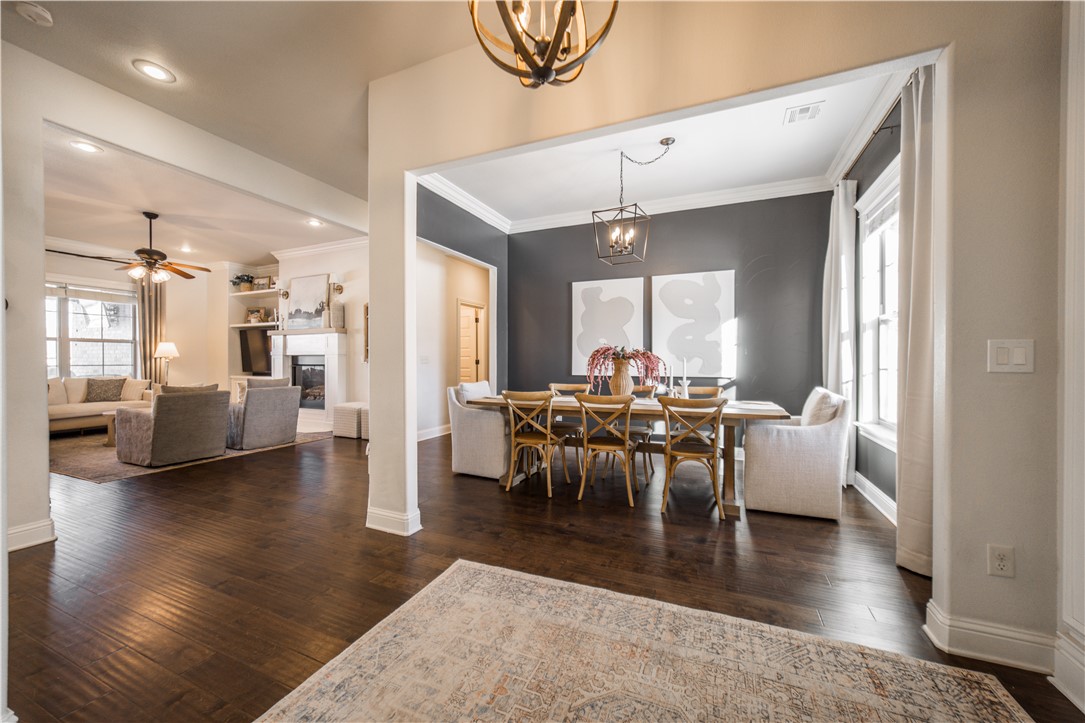 Lexington Sub Rogers - Residential