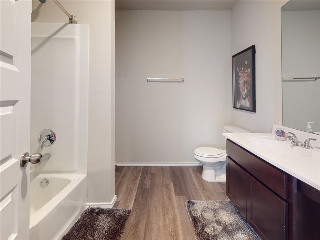 STOKENBURY FARMS VI - Residential