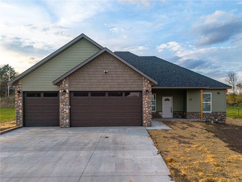 Photo of 72 Lob Lob, Pineville, MO 64856 (MLS # 1341605)