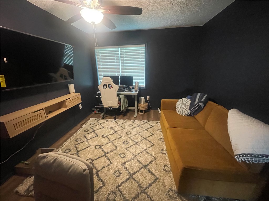 KINMAN - Residential