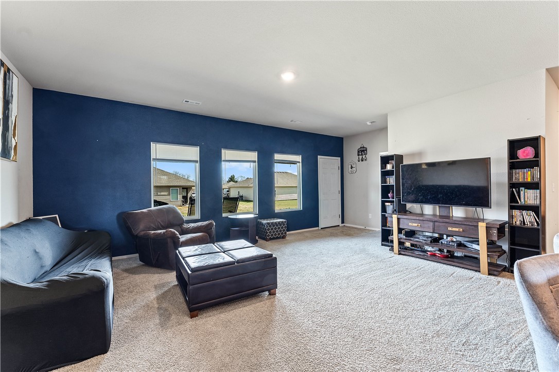 Walnut Hill Sub Ph Ii Pea Ridge - Residential