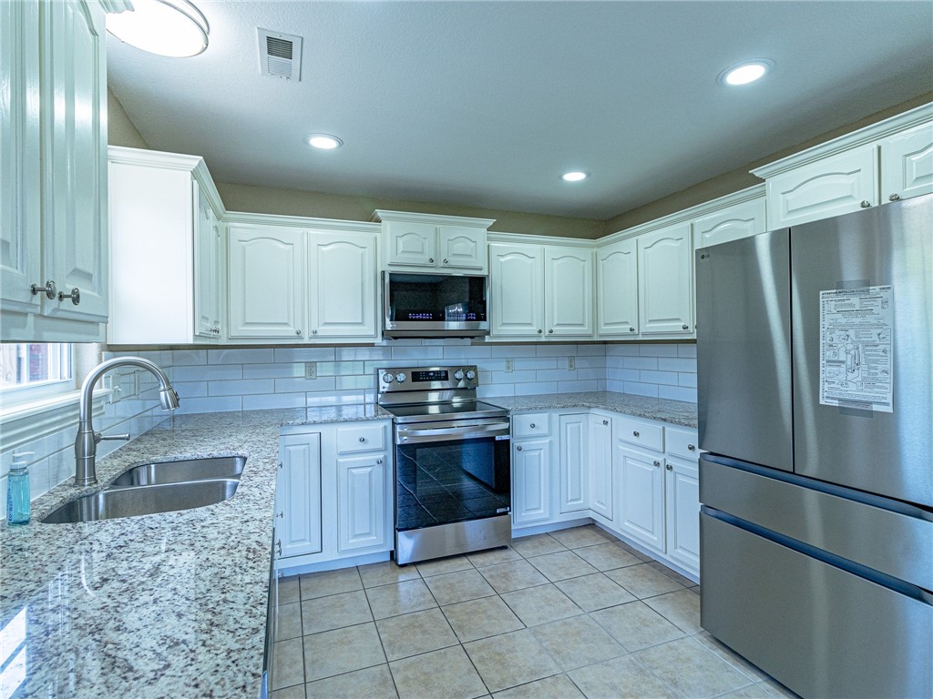 Walnut Creek Sub Gravette - Residential
