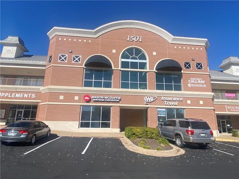 Photo of 1501 SE Walton Boulevard 205 #205, Bentonville, AR 72712 (MLS # 1342172)