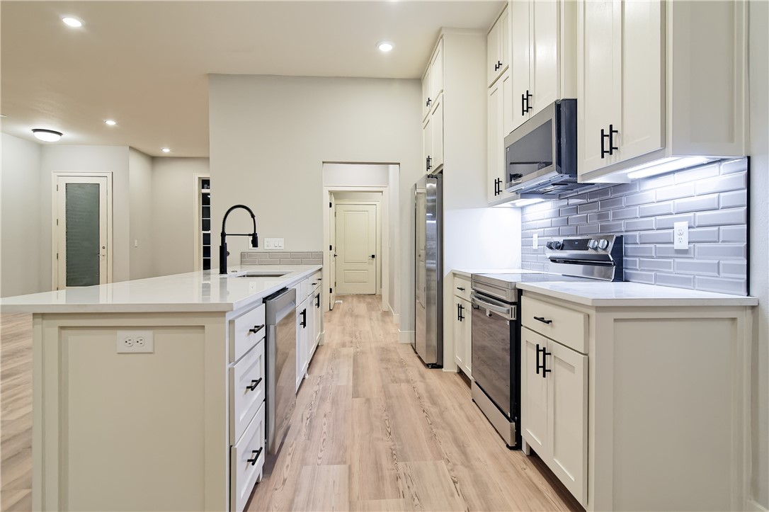 Cambridge Sub Bvv - Residential