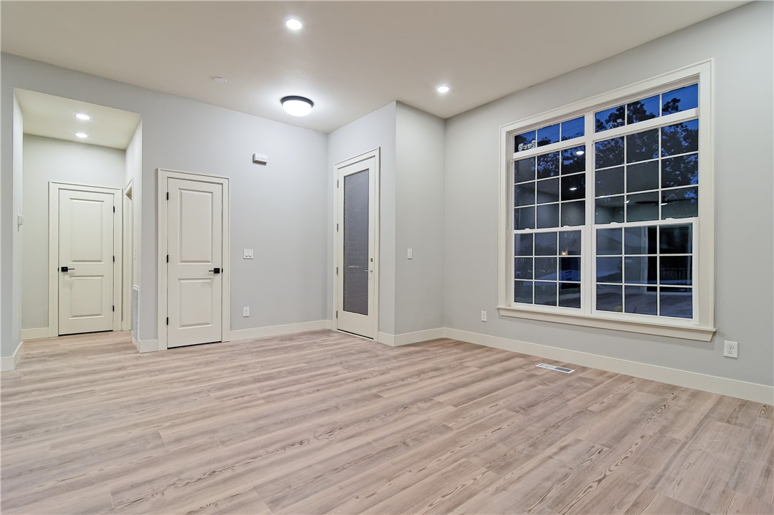 Cambridge Sub Bvv - Residential