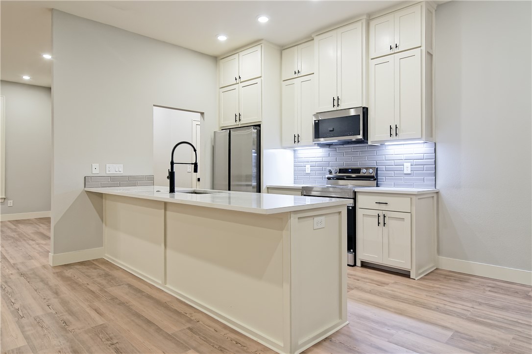 Cambridge Sub Bvv - Residential