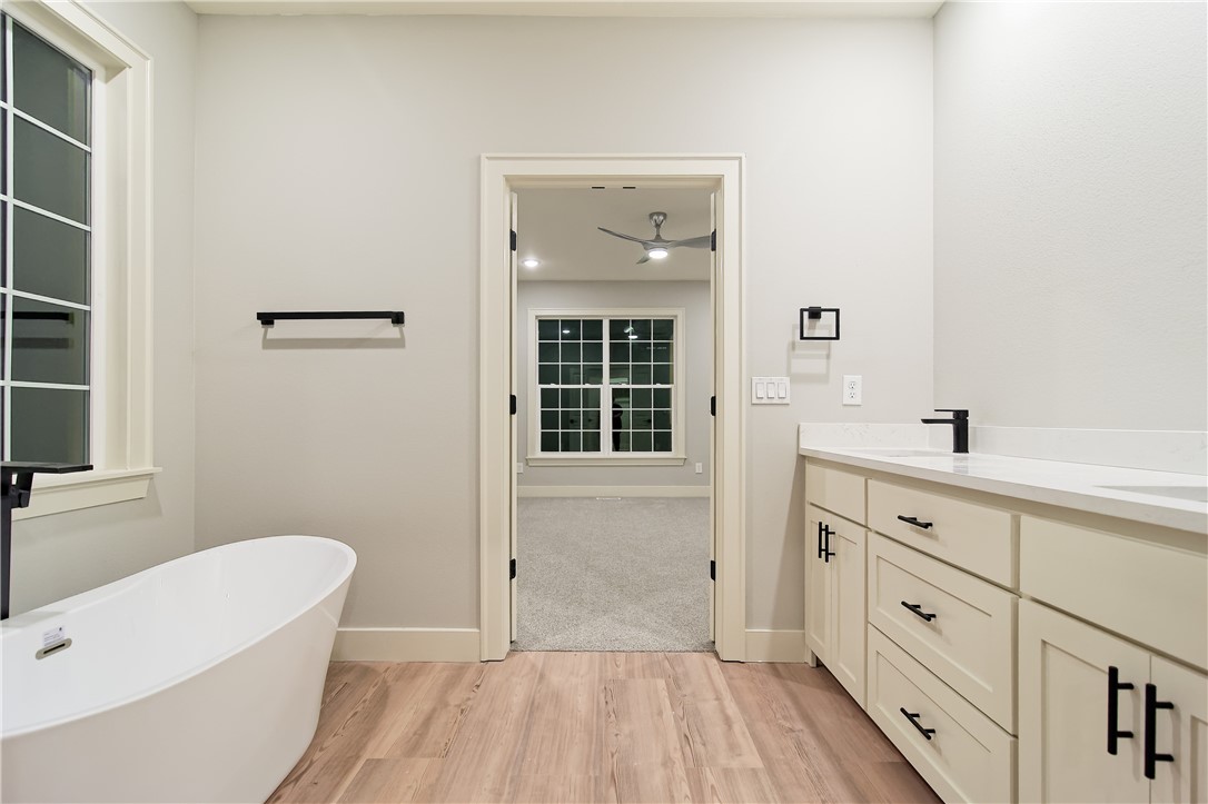 Cambridge Sub Bvv - Residential