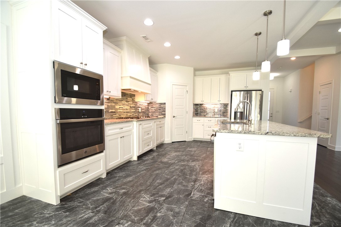Rolling Acres Ph Ii Sub Bentonville - Residential Lease