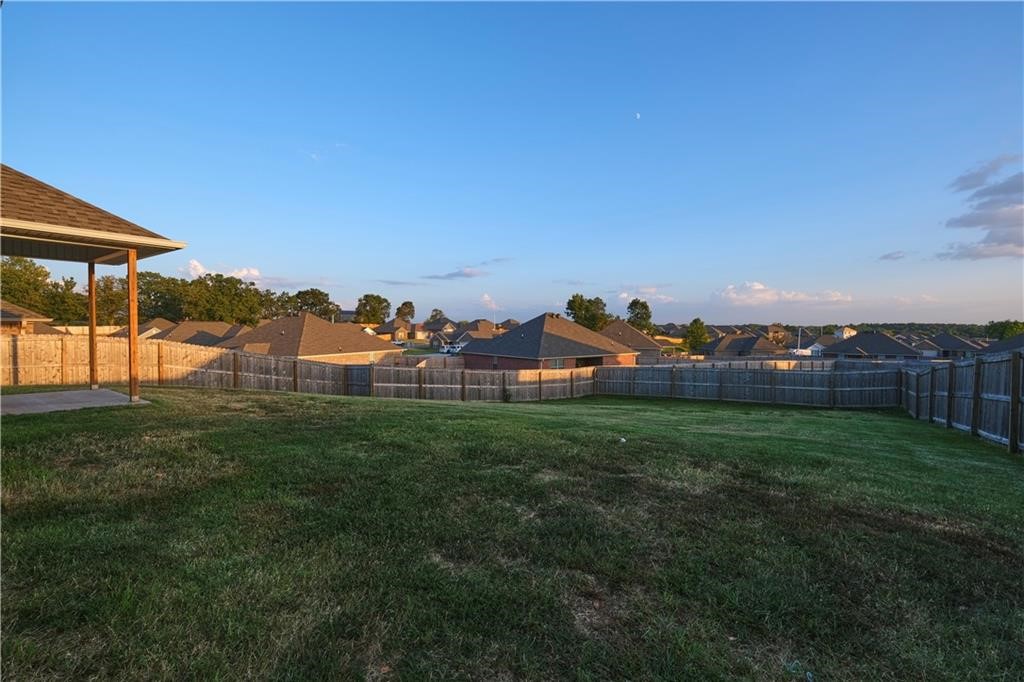 Sunset Ridge Sub Gentry - Residential Lease