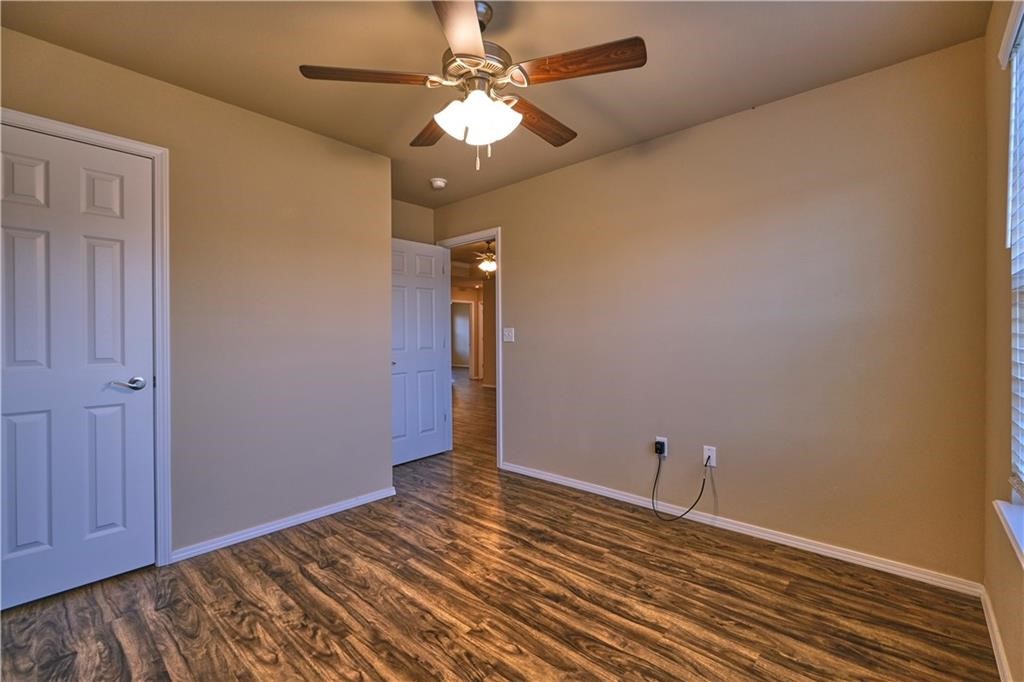 Sunset Ridge Sub Gentry - Residential Lease