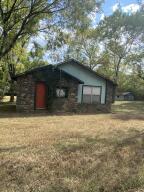 2 bed 1 bath private home on 1.86 acre