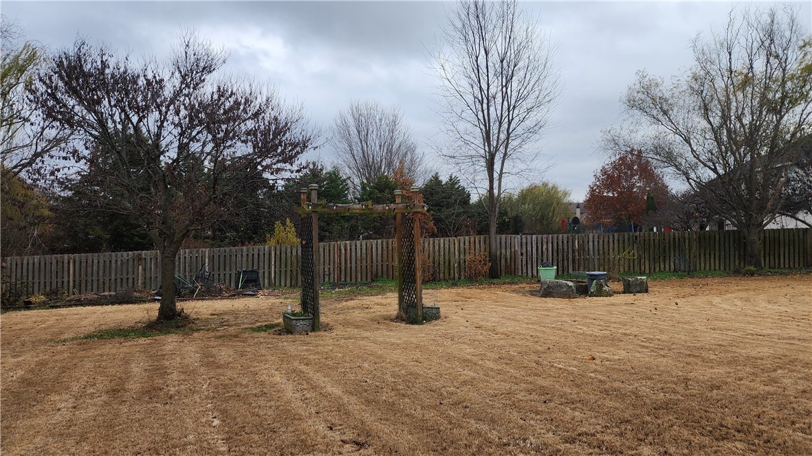 St Valery Downs Sub Cave Spgs - Residential