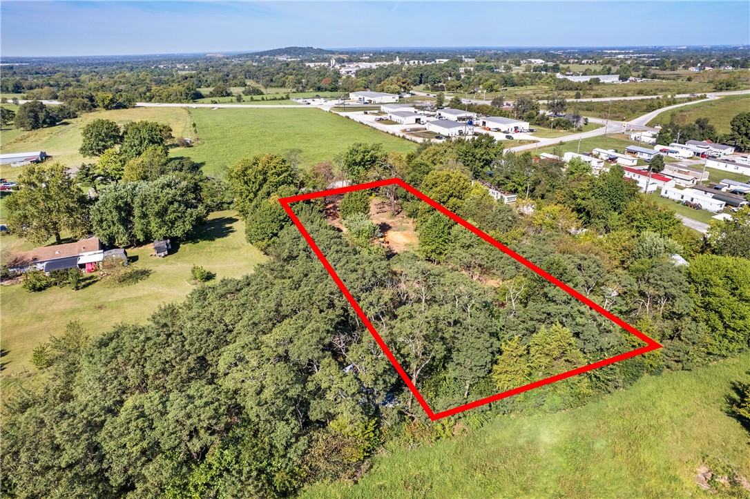 19-18-29 - Commercial Sale