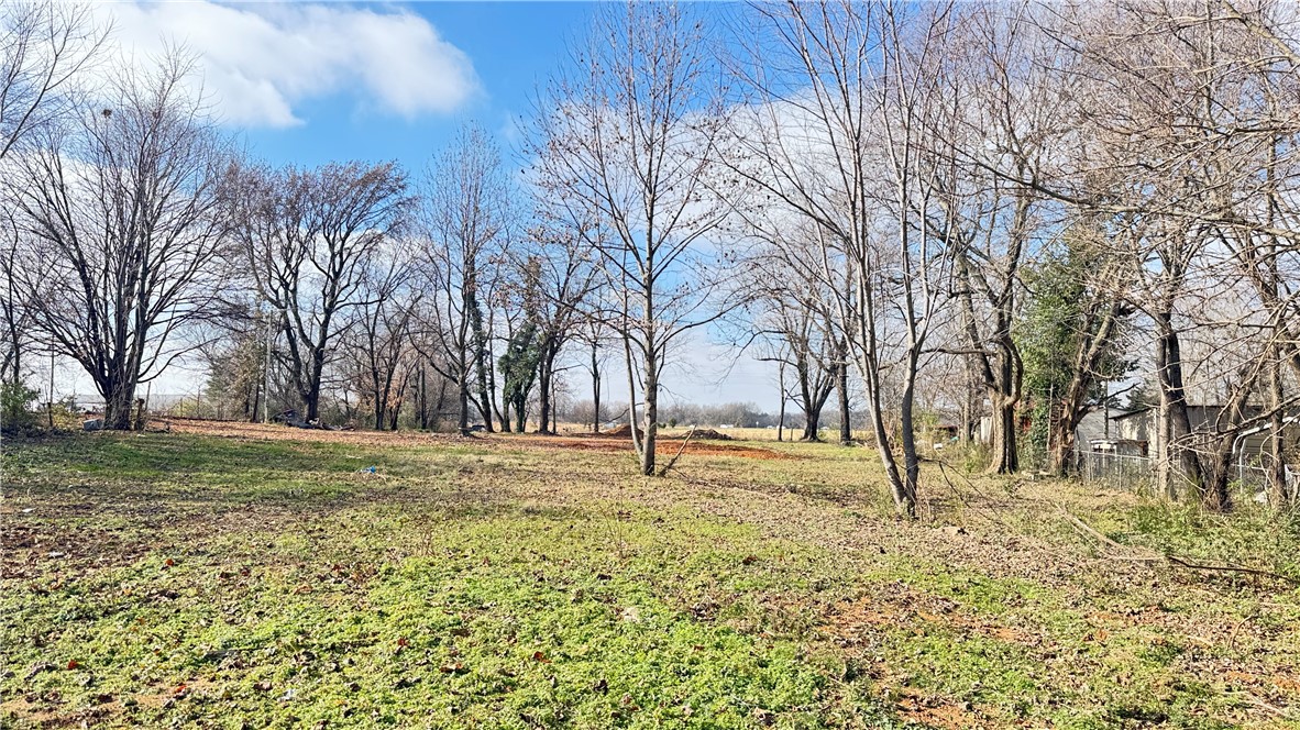 19-18-29 - Commercial Sale