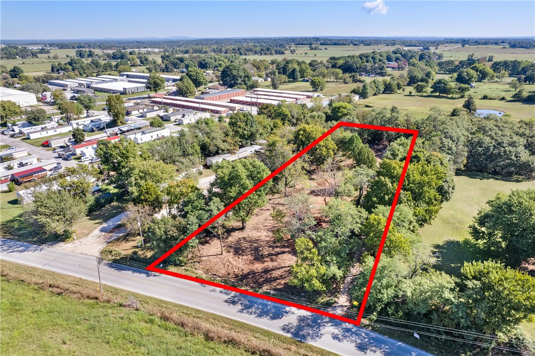 19-18-29 - Commercial Sale