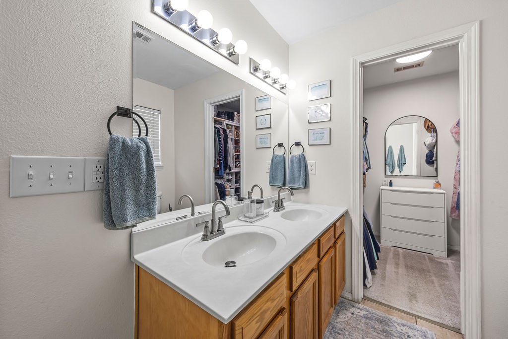 High Meadows Bentonville - Residential