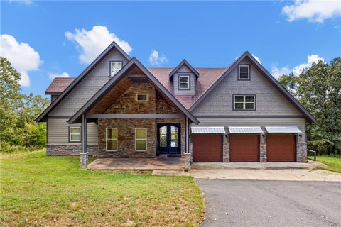 Photo of 1035 Tucker Mountain Road, Dover, AR 72837 (MLS # 1362357)