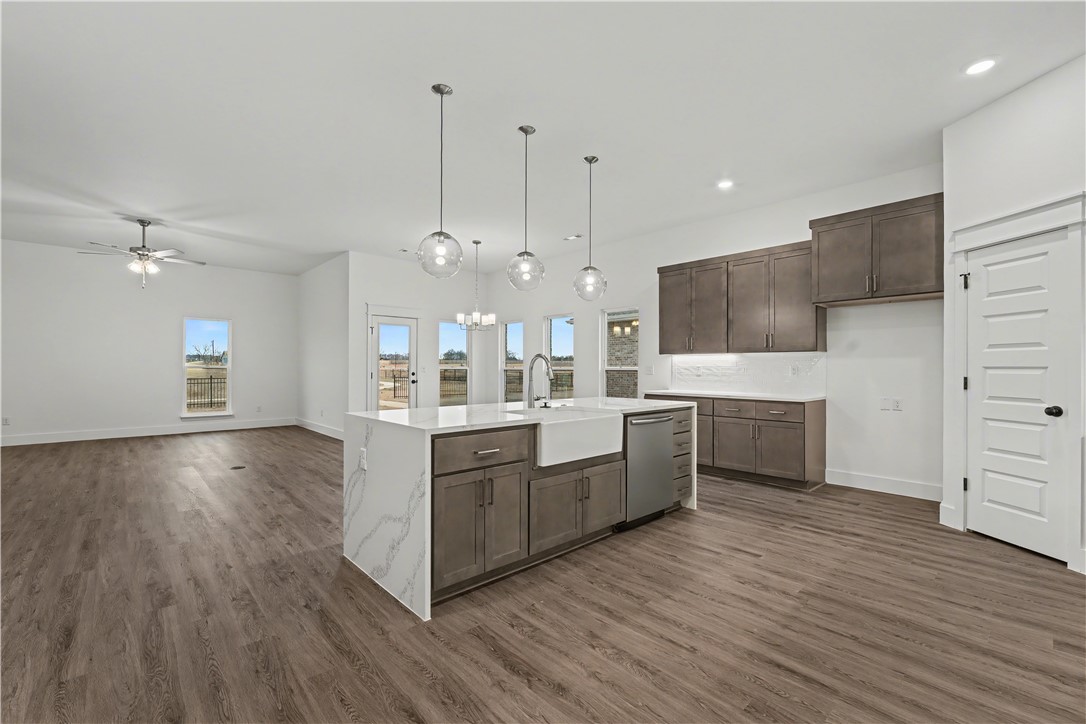 Magnolia Landing - Residential