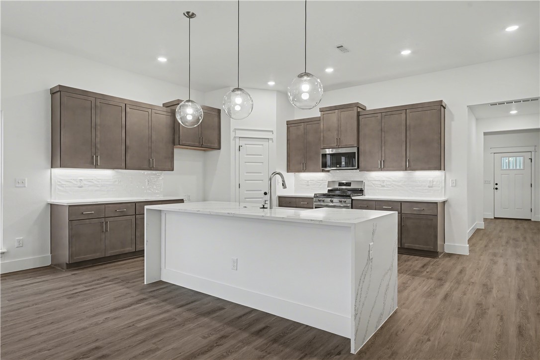 Magnolia Landing - Residential