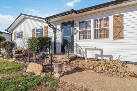 Photo of 1507 Sycamore Street, Rogers, AR 72758 (MLS # 1333366)