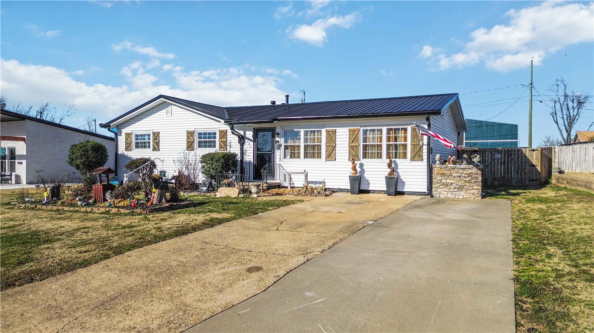 Lawrence & Bradrick Sub Rogers - Residential