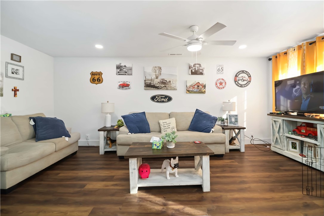 Lawrence & Bradrick Sub Rogers - Residential