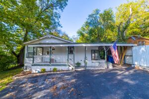 Why rent when you can buy! This cute 3 BR, 1 BA home w/ hardwood floors + updated appliances is perfect for that first home. Privacy fenced back yard + a convenient in town location.