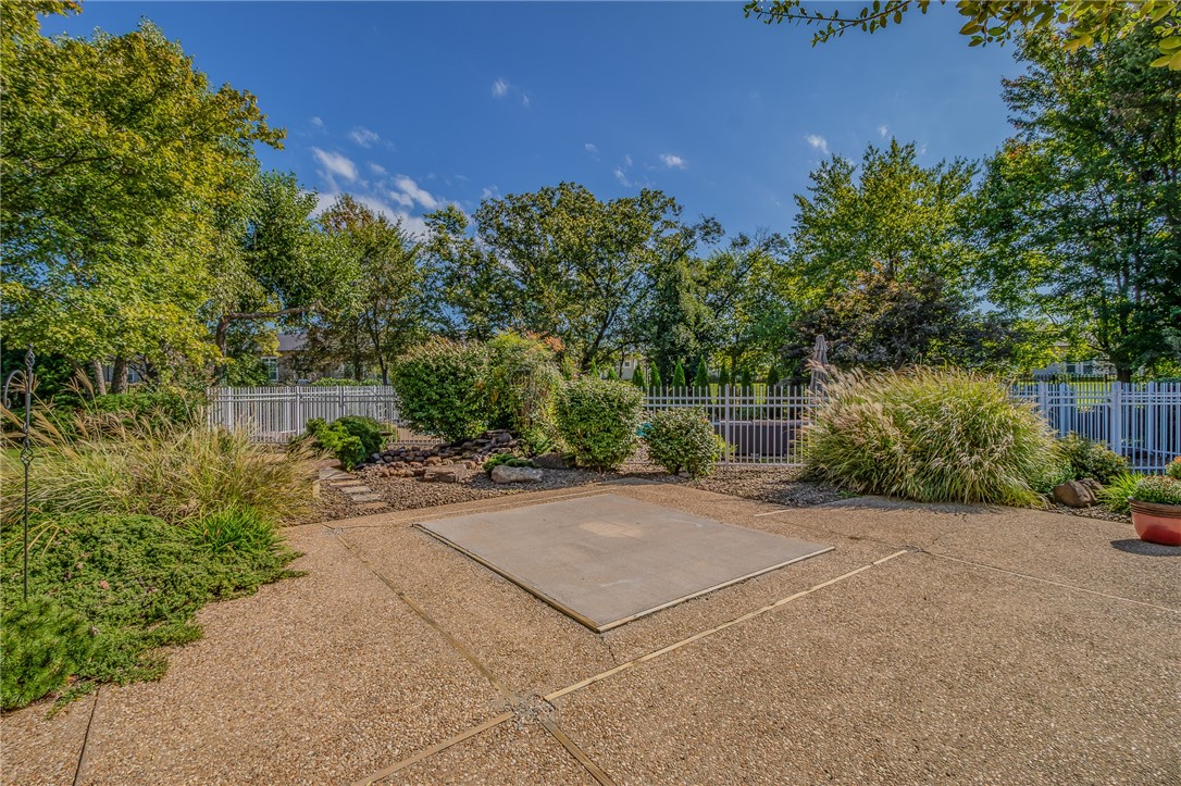 Pinnacle - Residential