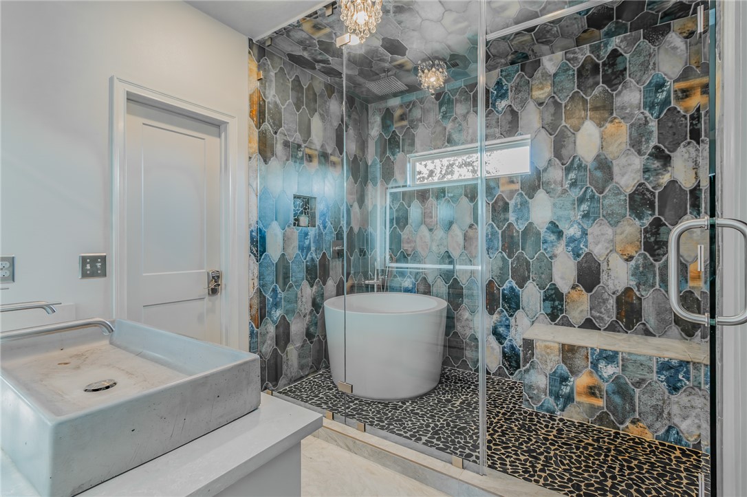 Pinnacle - Residential