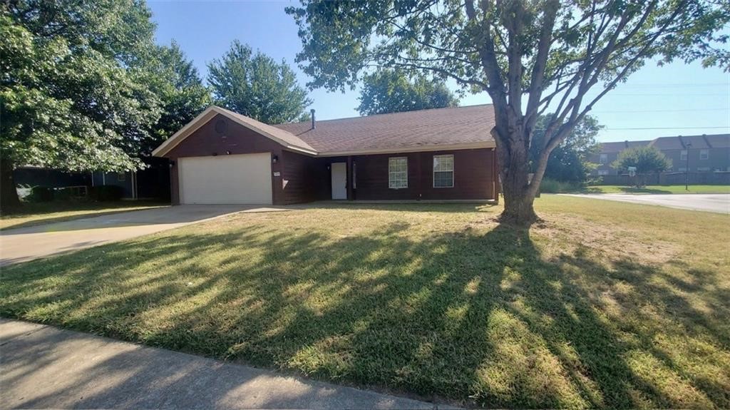 Completely remodeled 3 bed 2 bath single family home on a corner lot with large fenced backyard. New floors, paint, cabinets, & appliances. Two car attached garage close to shopping & restaurants. Refrigerator & Washer/Dryer included. Lawn maintenance included. Available immediately. Apply at PrimeNWA.com