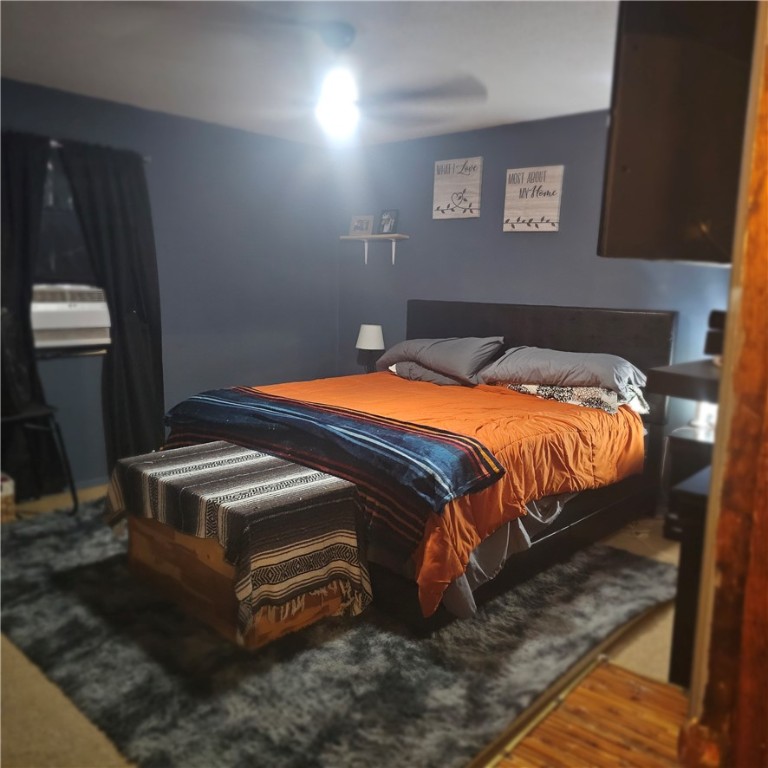 Coal Hill 16925 - Residential