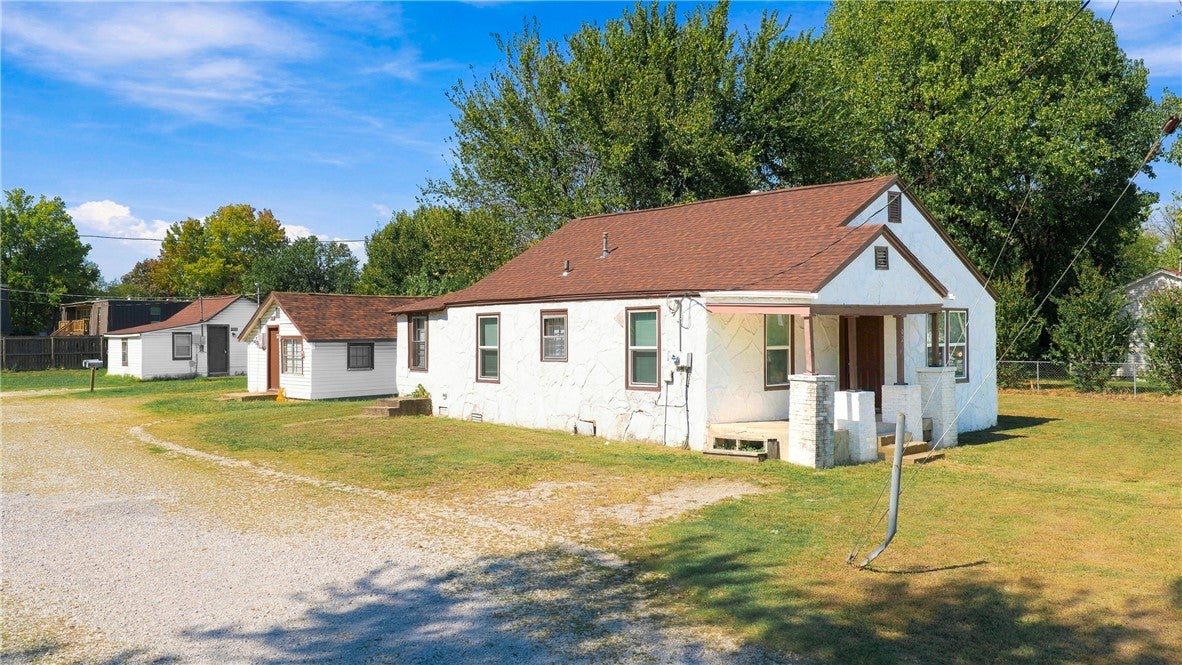 702 N Kansas Street