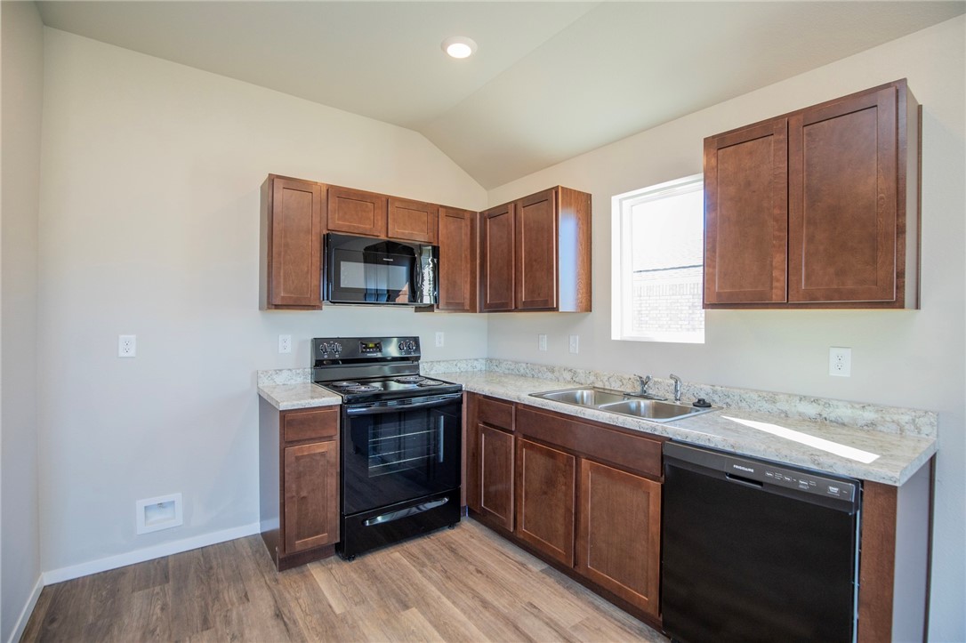 Cottages at Clear Creek - Residential