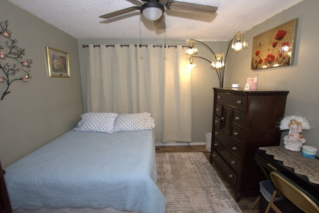 Townhouse Tct 3 A/K/A Drake Court Bvv - Residential
