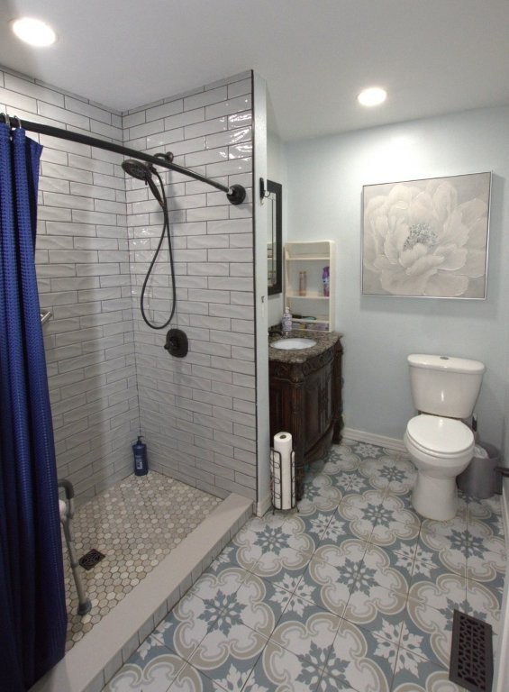 Townhouse Tct 3 A/K/A Drake Court Bvv - Residential