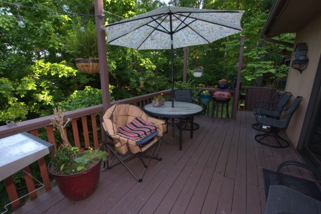 Townhouse Tct 3 A/K/A Drake Court Bvv - Residential