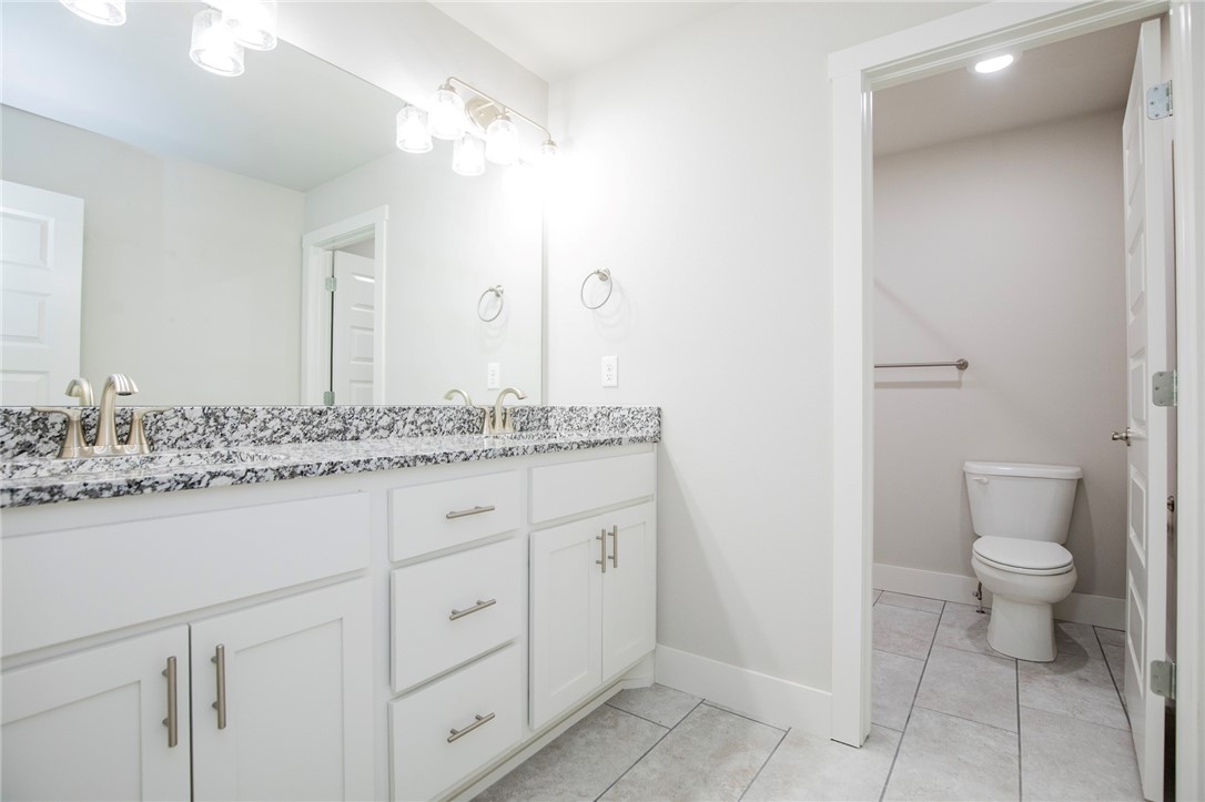 Rustic Ridge Sub Gentry - Residential Lease