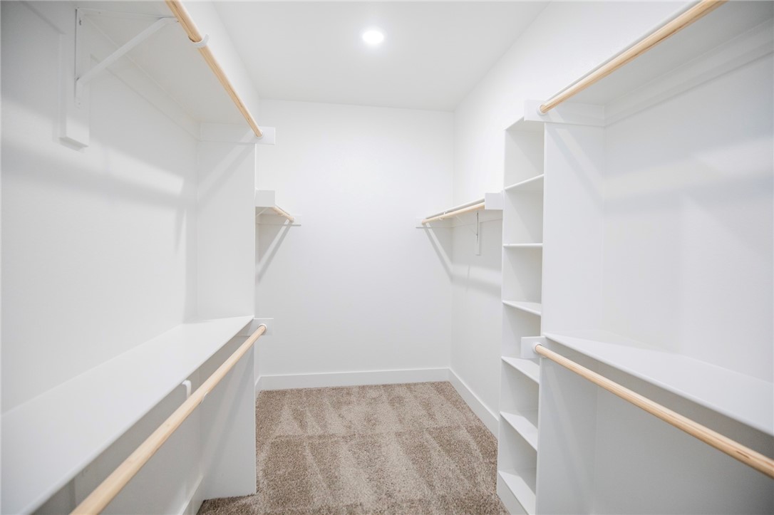 Rustic Ridge Sub Gentry - Residential Lease