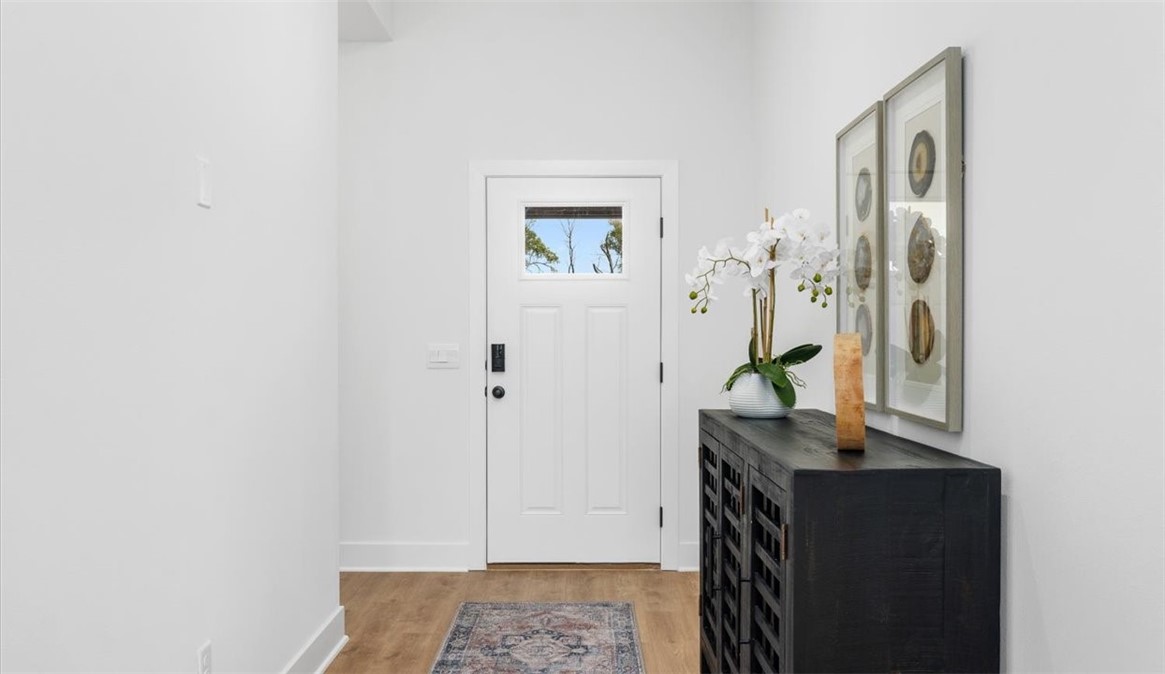 Noahs Landing - Residential