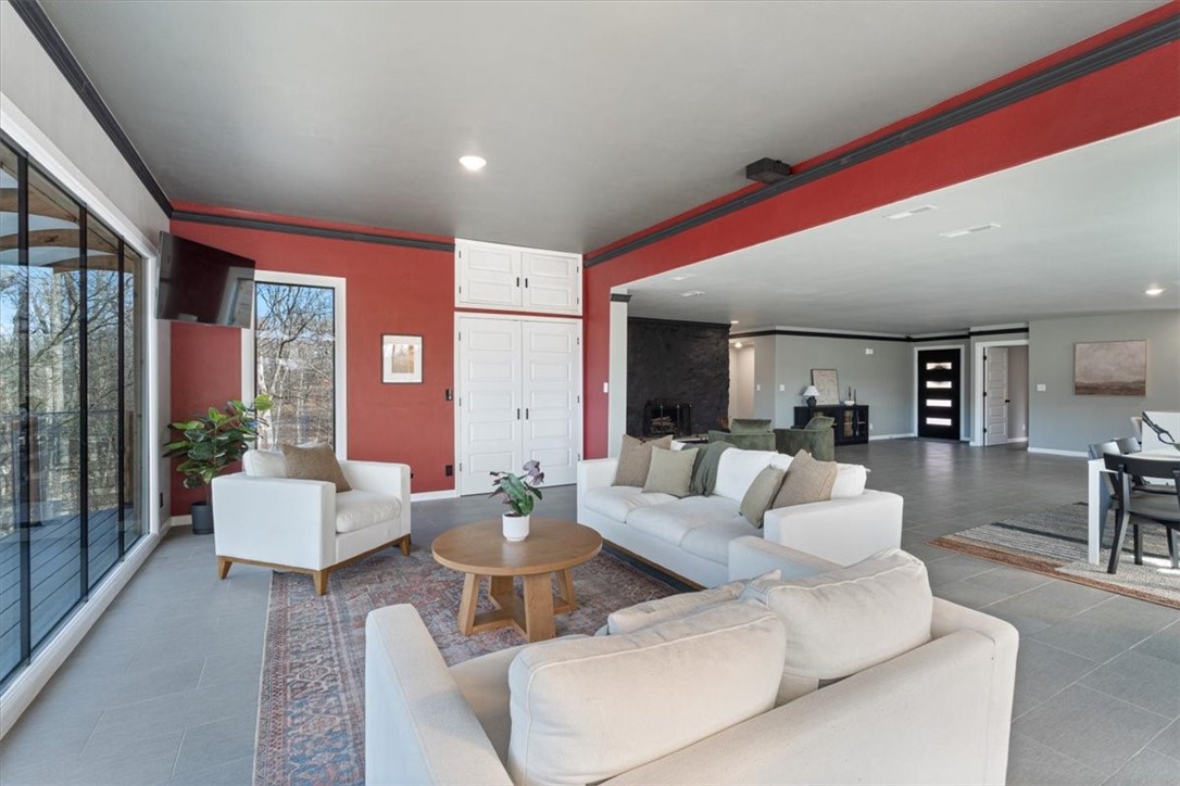 18-18-28 - Residential