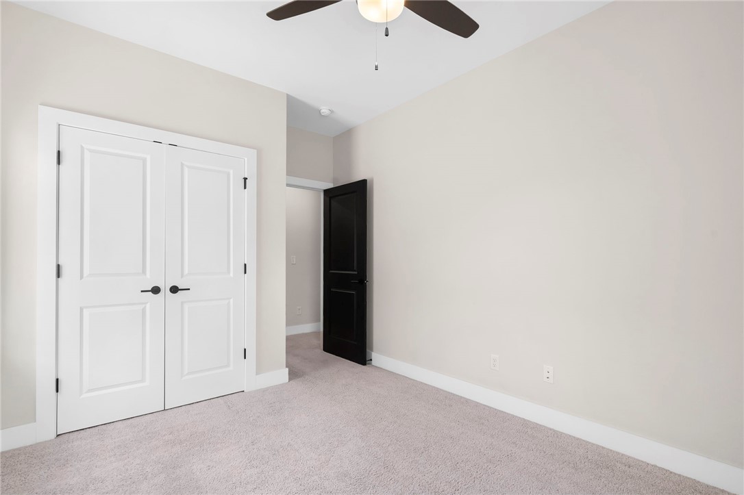 McGaugheys Orchard Add Rogers - Residential