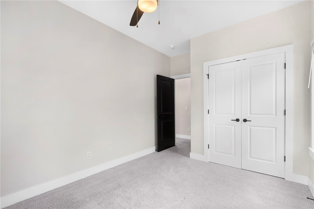 McGaugheys Orchard Add Rogers - Residential