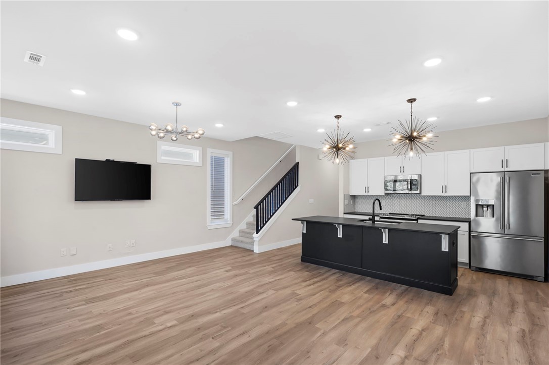 McGaugheys Orchard Add Rogers - Residential