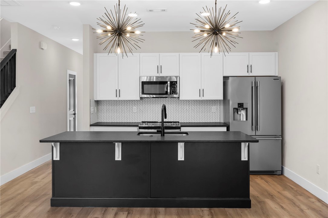 McGaugheys Orchard Add Rogers - Residential